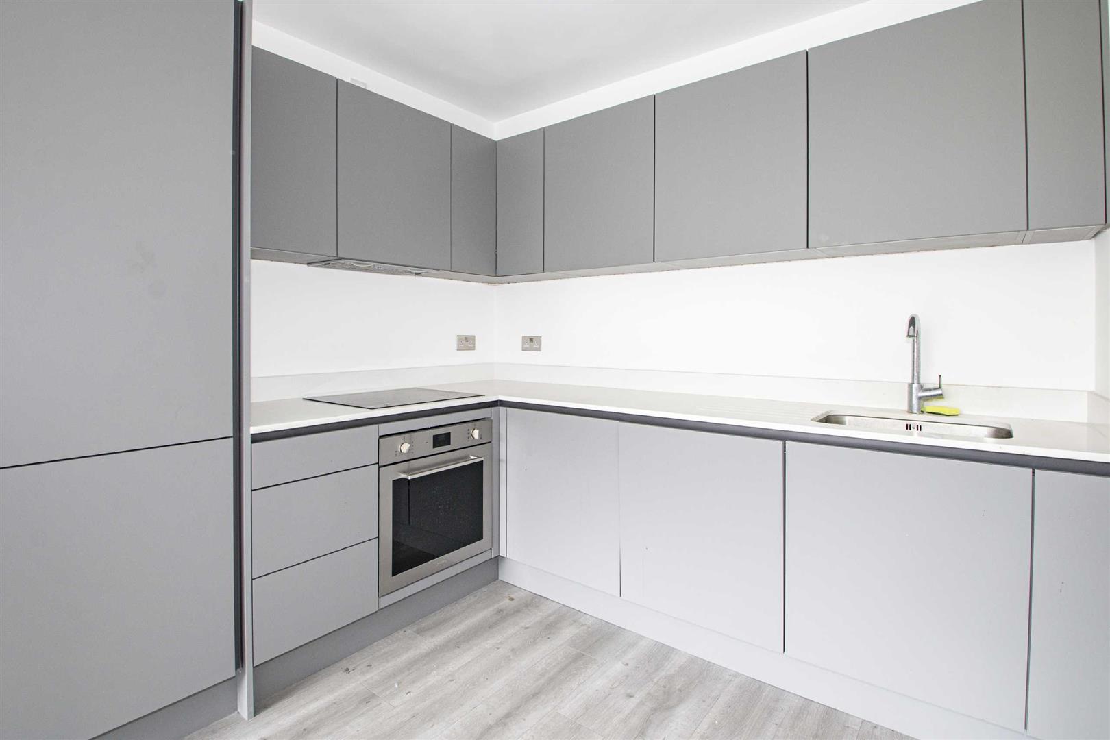 2 Foxhunter Drive, Linford Wood, Milton Keynes